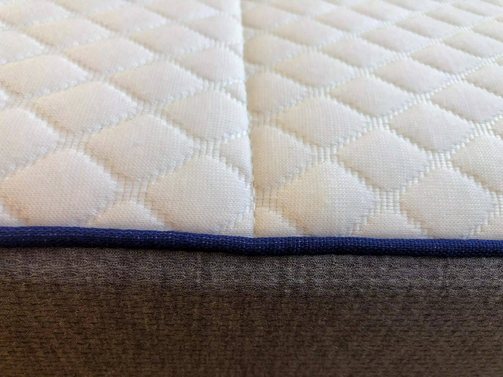 nectar hybrid quilted cover
